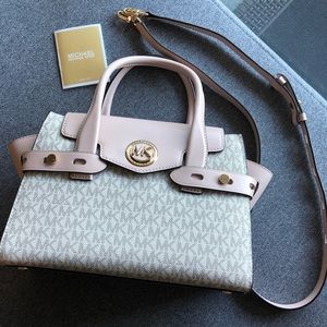 Michael Kors Carmen Satchel (vanilla and pink)